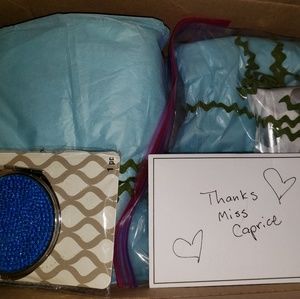 Saying thanks!! 🧡